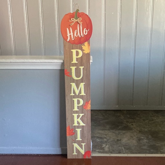 NWT- 48” Vertical Wooden Glittered HELLO PUMPKIN Fall Decor Sign - Picture 12 of 17